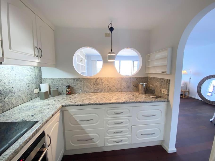 100 M2 Penthouse On The Beach. Patalavaca Esterno foto